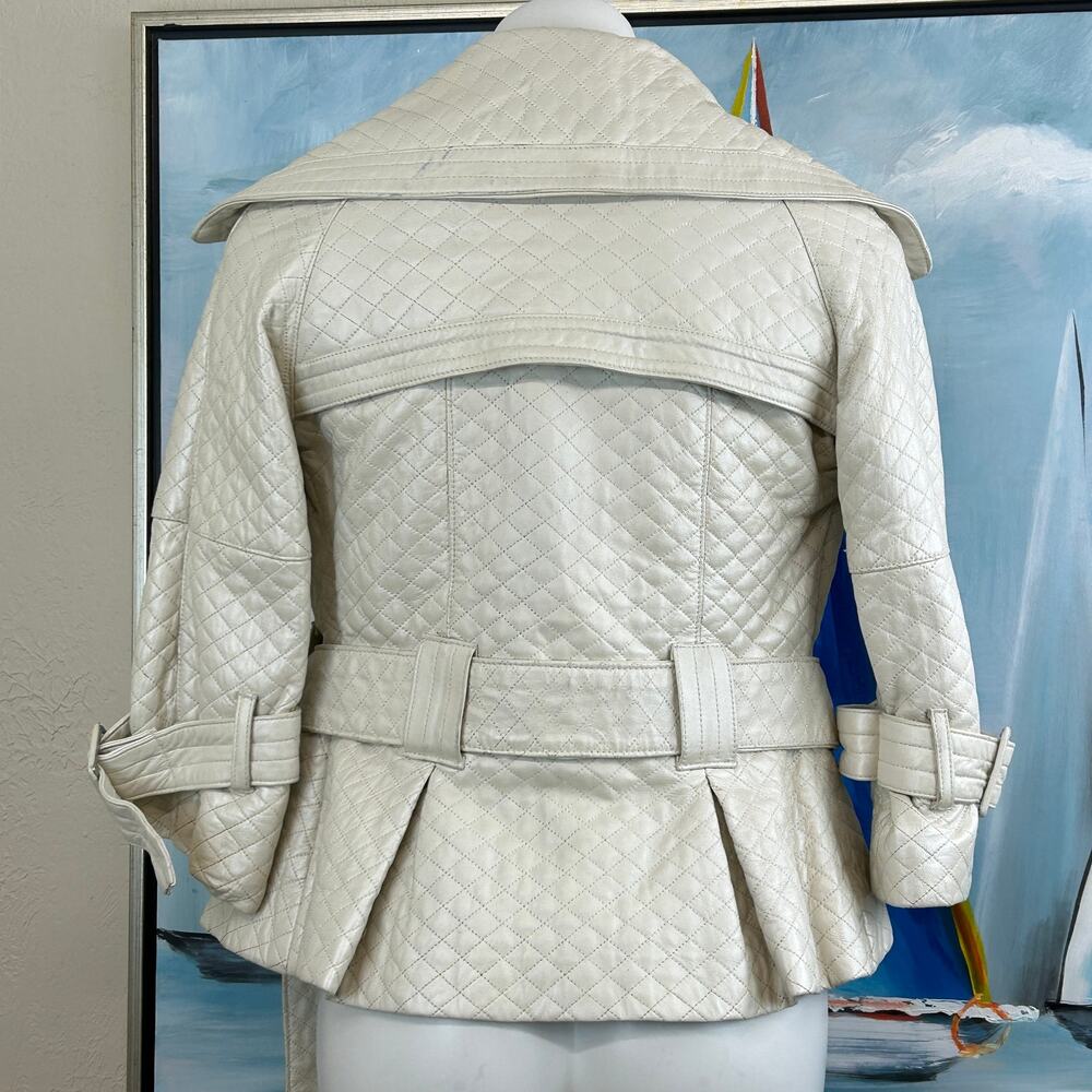 Vintage 1990s Arden B diamond-quilted leather belted jacket - Ivory 
Size Small - Picture 5 of 8